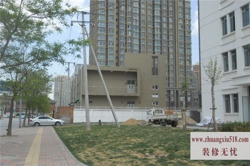 мԷ