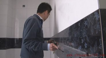 检查瓷砖平整度图