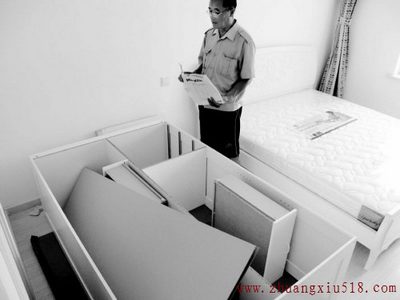 宜家家居买的立柜变“卧柜” 换货时间一拖再拖