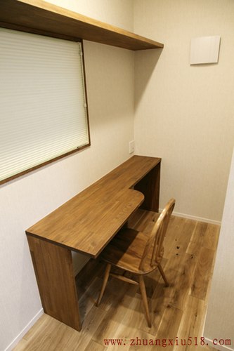 日本带阁楼小两房