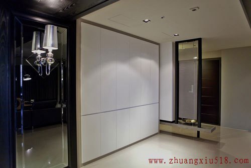 ͻƴͳĻ showroom