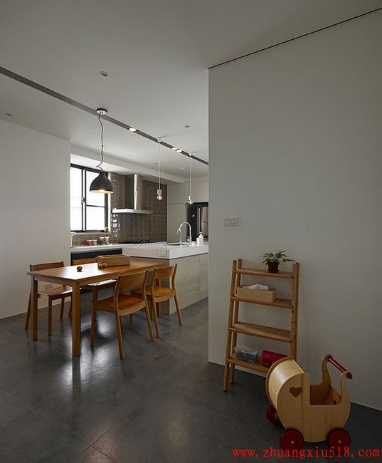 简约厨房餐厅装修设计效果图