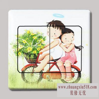 彩色开关打造“好色”墙面