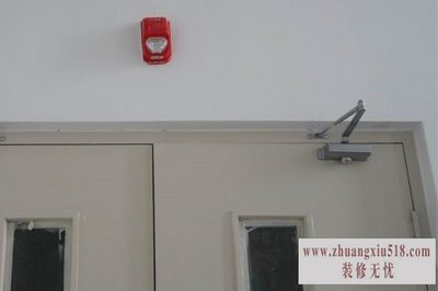 防火门闭门器安装标准