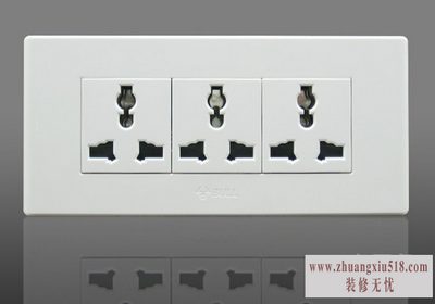 ۸
