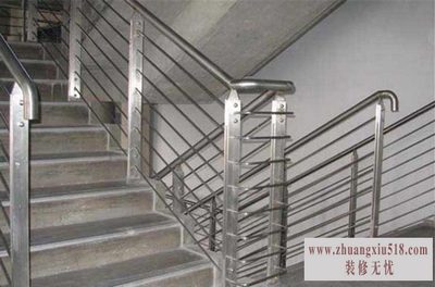 ¥