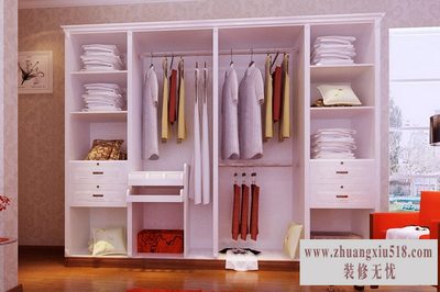 诗尼曼衣柜安装
