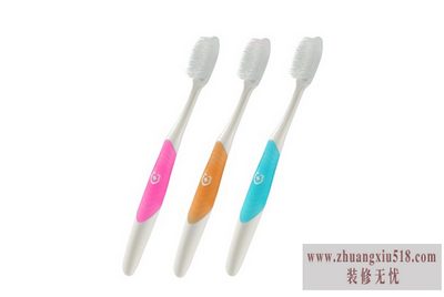 纳美牙刷换头