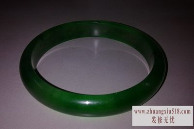 玉镯图片