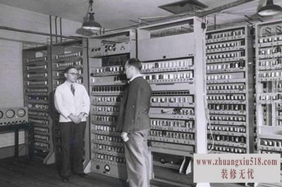 世界上第一台电子计算机