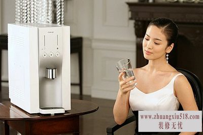 自动饮水机