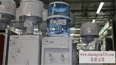 安吉尔饮水机漏水