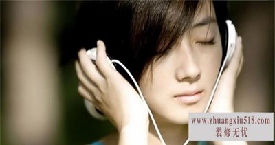 头戴式耳机和入耳式耳机