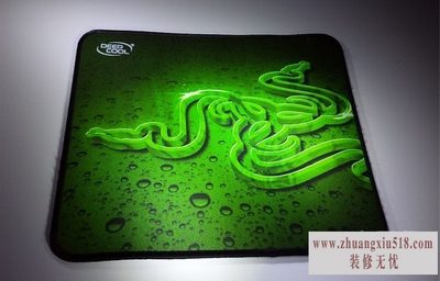 雷蛇鼠标垫