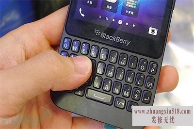 黑莓q5评测